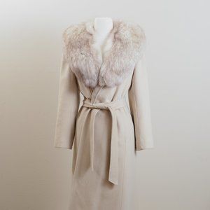 Stunning Vintage Cashmere Jacket with Fur Collar